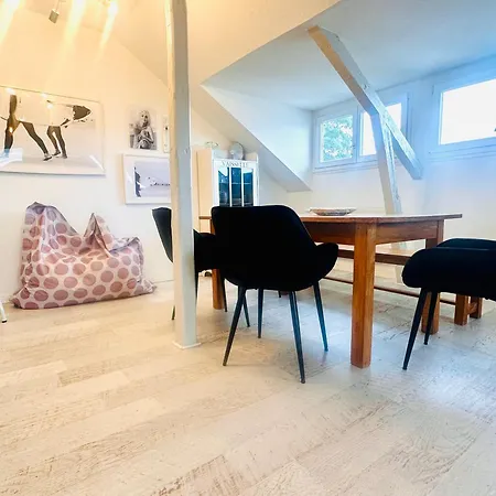 Ankerplatz Neumuenster, Parkplatz